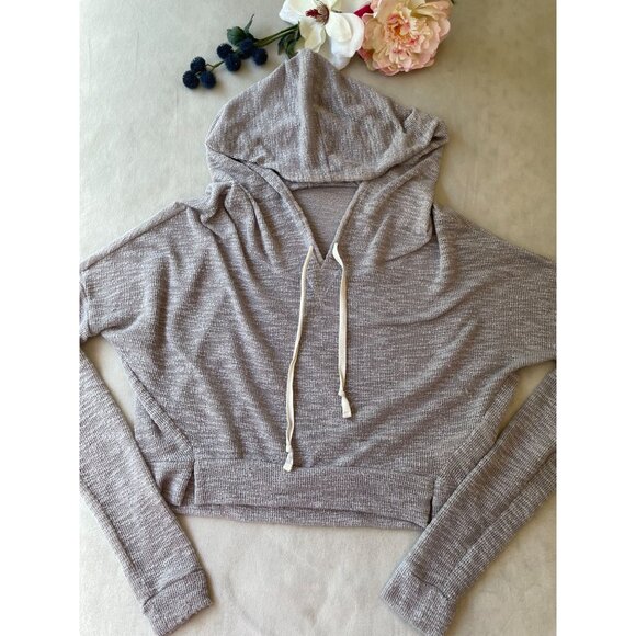 Hollister Womens XS/S Light Gray Cropped Hoodie Streetwear Y2K Style Soft Cozy - Picture 1 of 10